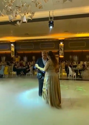46 Beden camel Renk Bej Uzun Drapeli V Yaka Abiye Elbise