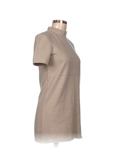 Zara Zara Kısa Elbise %70 İndirimli.