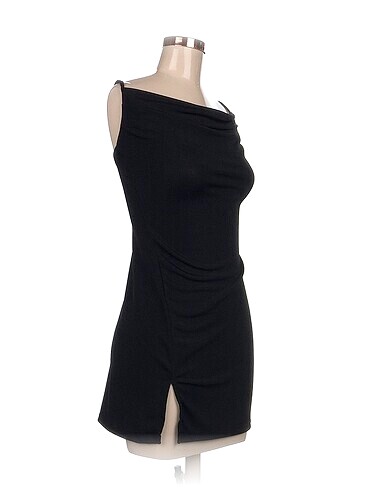 Pull and Bear Pull and Bear Mini Elbise %70 İndirimli.