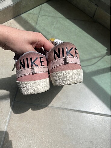 38 Beden beyaz Renk Nike blazer low 77