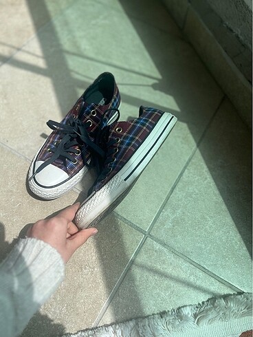 Converse Converse