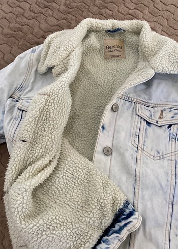Bershka Düğmeli Beyaz Kadın Denim Ceket