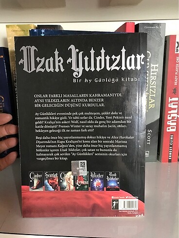  Uzak Yıldızlar Marissa Meyer