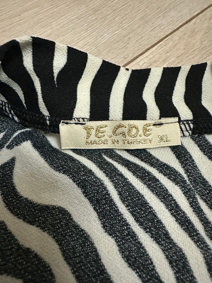 Kadın Zebra Desenli Uzun Kollu Uzun Elbise - Görsel 5