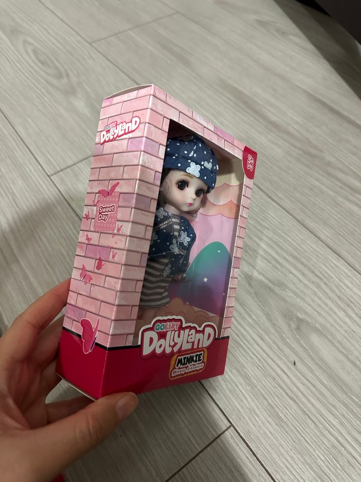 Dollyland oyuncak bebek - Görsel 3