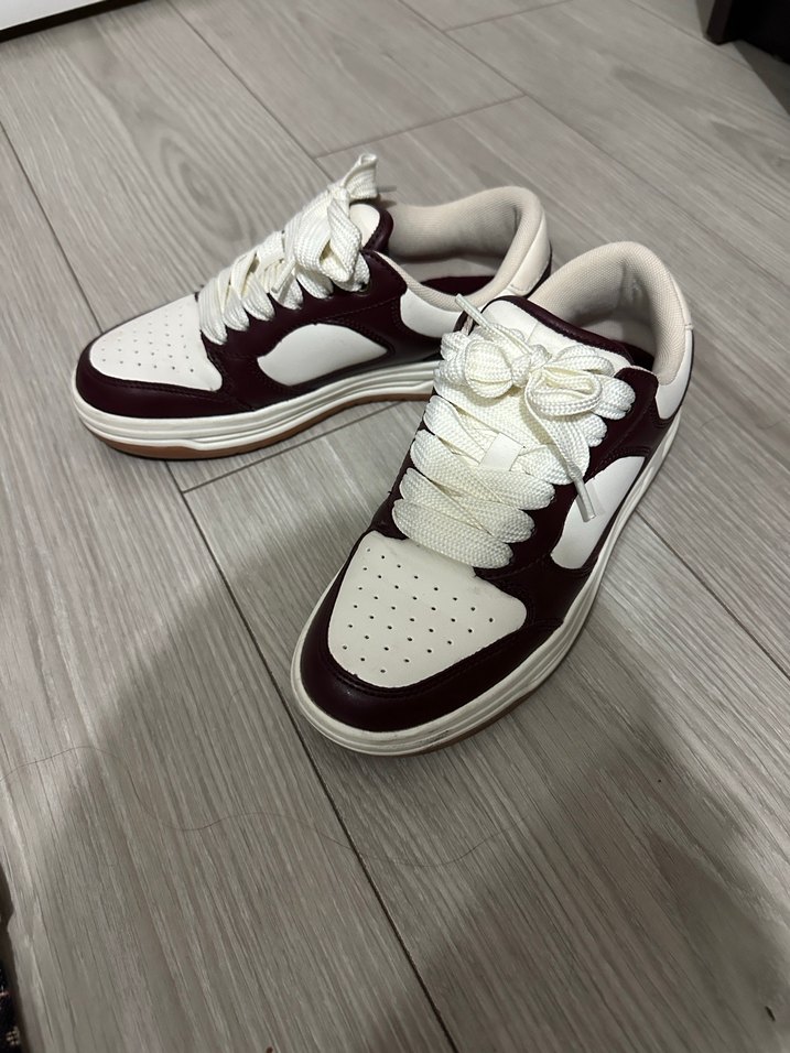 Bershkabordo spor ayakkabı - Görsel 2