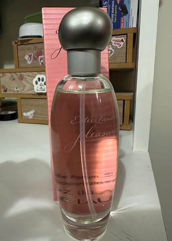 Estée Lauder Pleasures Kadın Parfümü 50 ml orijinal - Görsel 2
