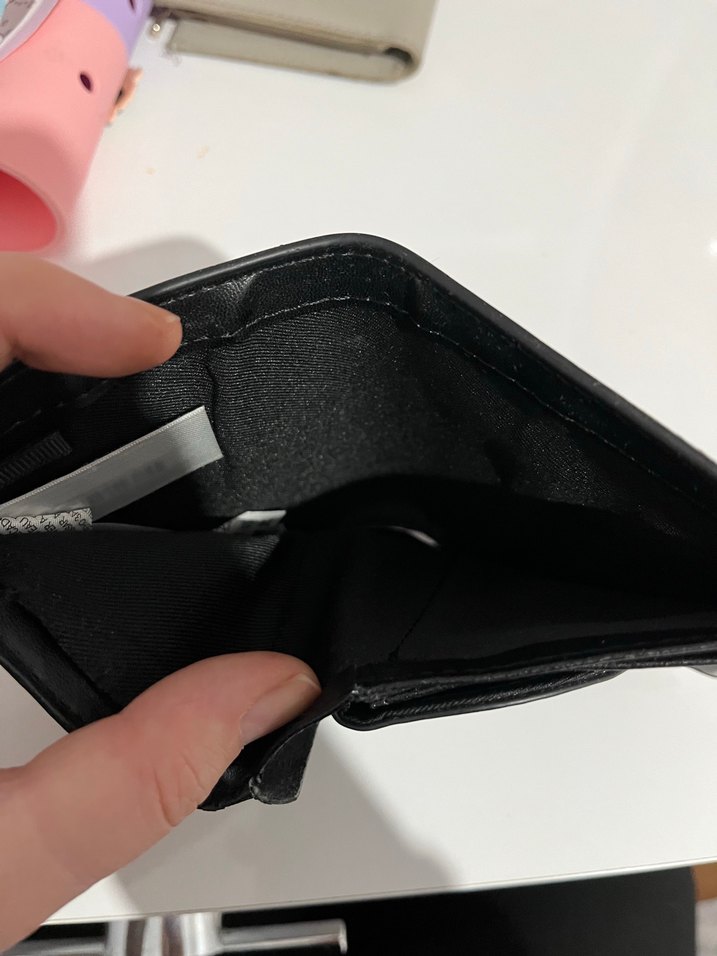 MNG Siyah Parlak Deri Kadın Cüzdanı - Görsel 3