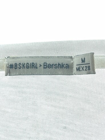 Bershka T-shirt %70 İndirimli. - Görsel 4