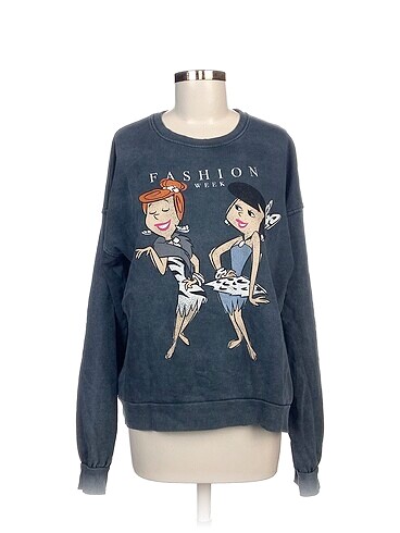 Stradivarius Sweatshirt %70 İndirimli.