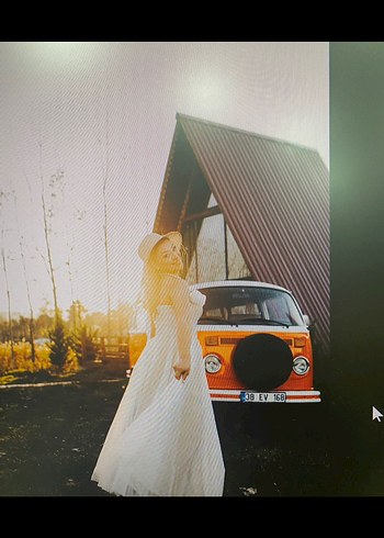 Çiçek Detaylı Straplez Uzun Gelinlik - Görsel 6