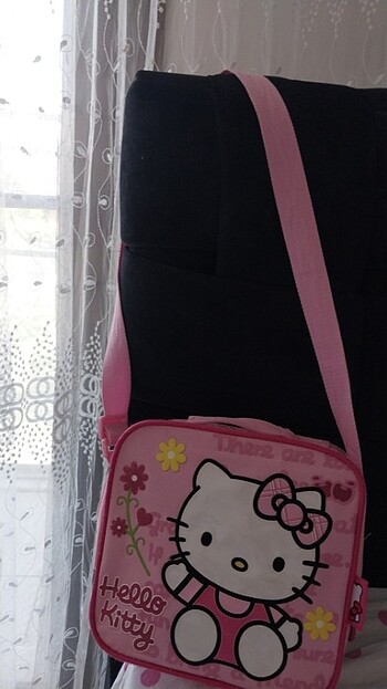 Hello kitty kız çocuk beslenme çantası 
