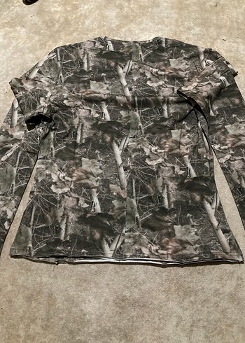 Kadın Kamuflaj Desenli Uzun Kollu Gri Tişört - Görsel 2