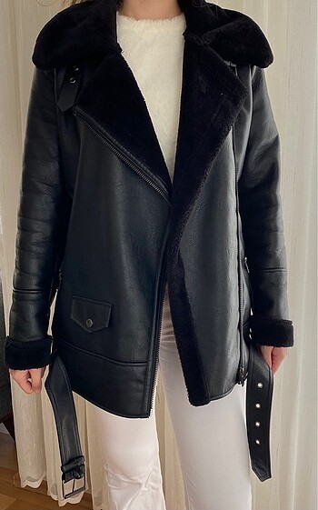 Stradivarius biker mont