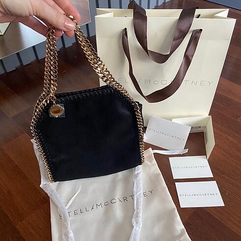 Stella mcCartney siyah