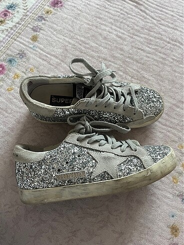 Golden goose