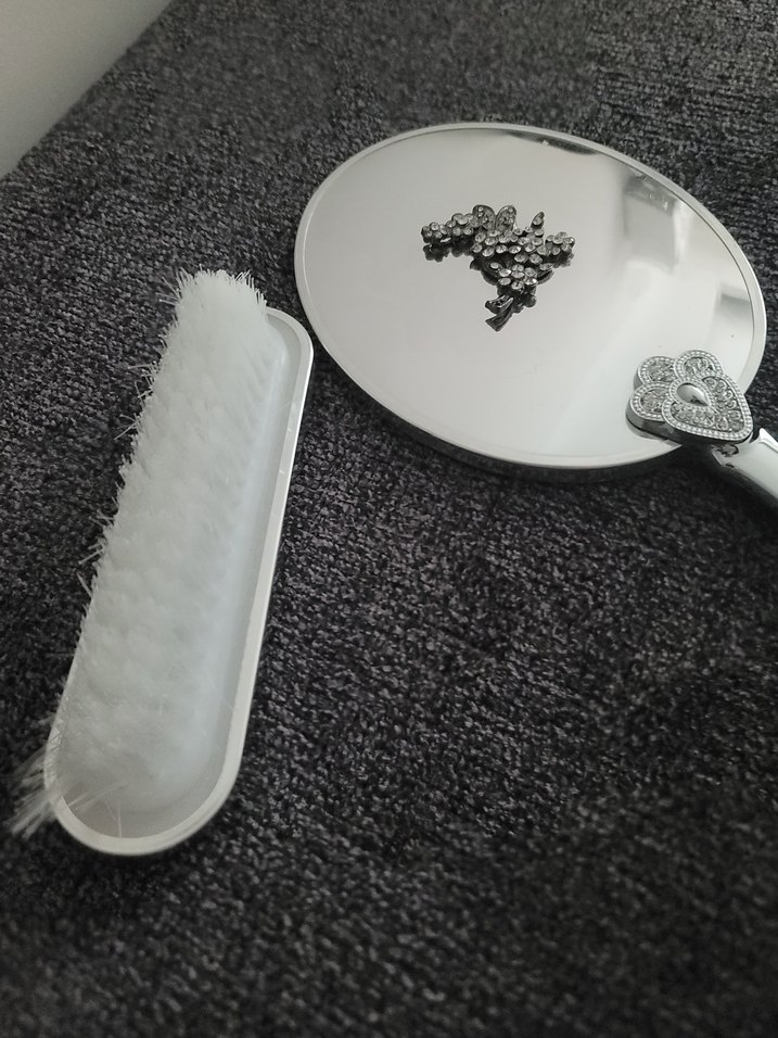 Taşlı Ayna ve fırça Seti - Görsel 2