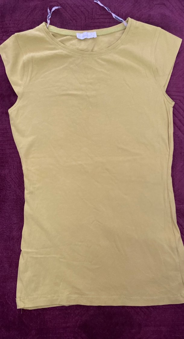 Sarı Düğmeli Uzun Kollu Hamile Tişörtü - Görsel 2