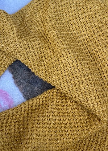 Sarı Bağlama Desenli Çocuk Battaniyesi - Görsel 3