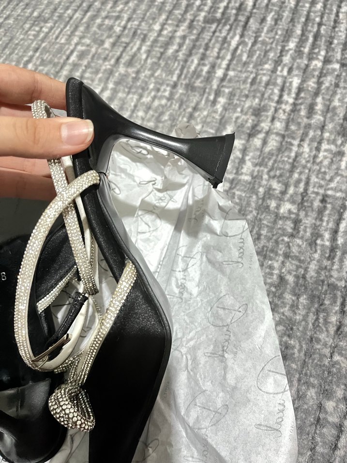 Beyaz Yılan Desenli Fiyonk Detaylı Stiletto - Görsel 3