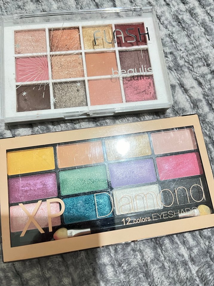 Çok Renkli Göz Farı Paletleri - Görsel 2