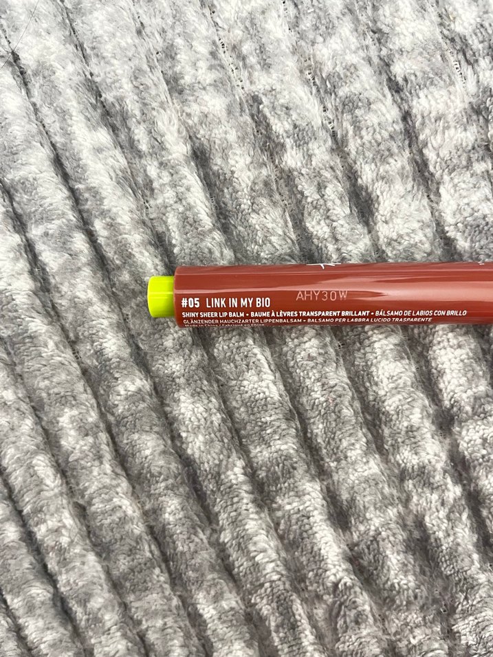 NYX Parlak Bej Lip Gloss - Görsel 2