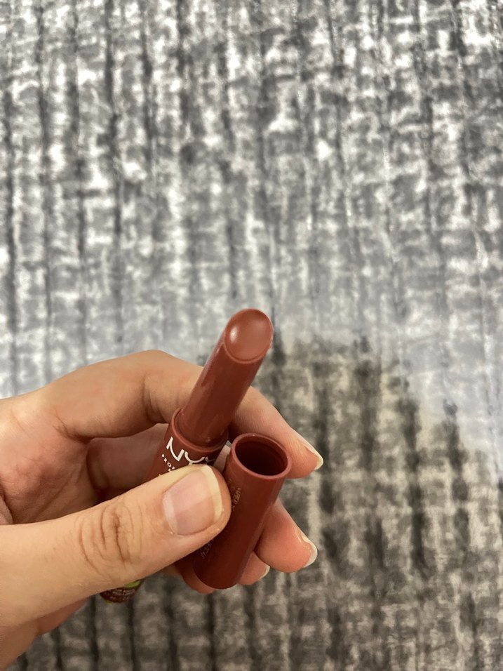 NYX Parlak Bej Lip Gloss - Görsel 3