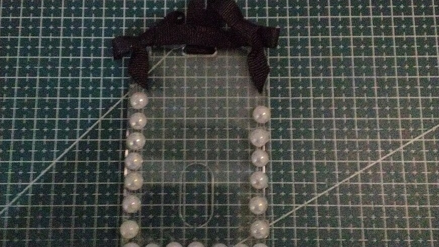  Süslü Holder