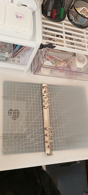 A4 binder
