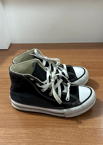 Convers 33 numara çocuk spor ayakkabı - Görsel 2