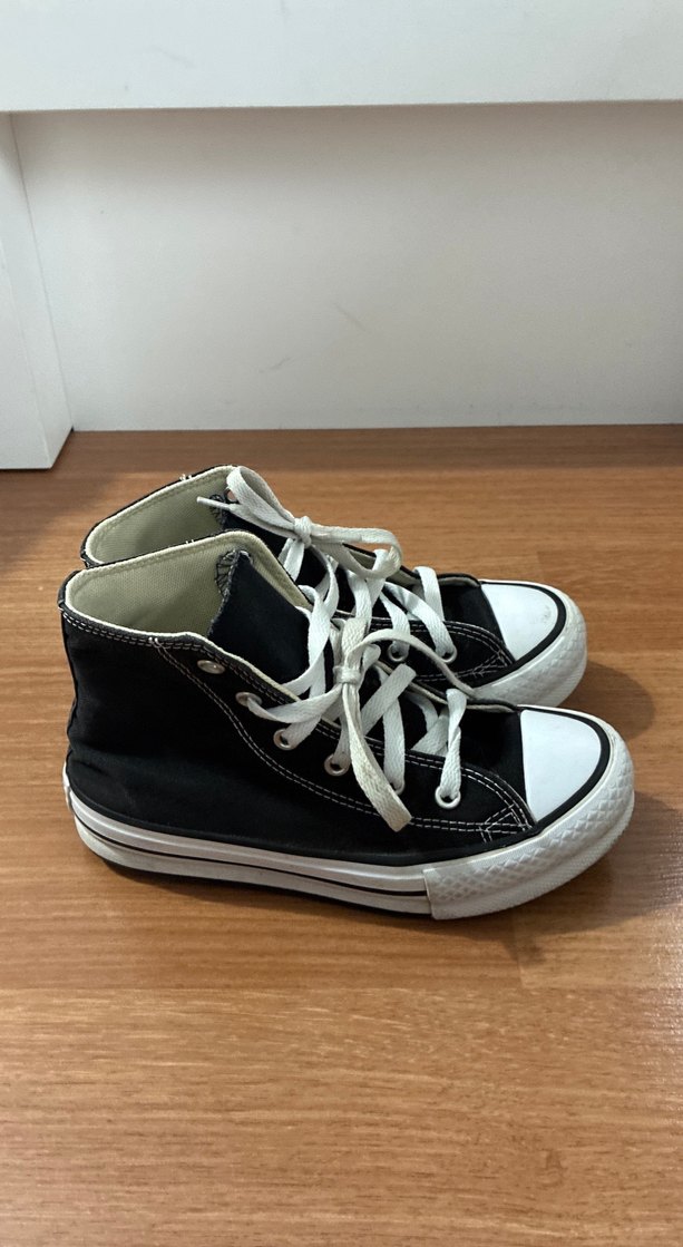 Convers 33 numara çocuk spor ayakkabı - Görsel 2