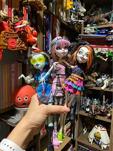 Monster high bebek figür