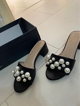 Çok şık Zara model Terlik