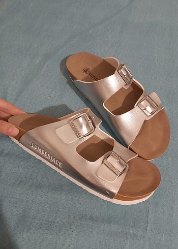 Gümüş Tokalı Wedge Topuklu Terlik