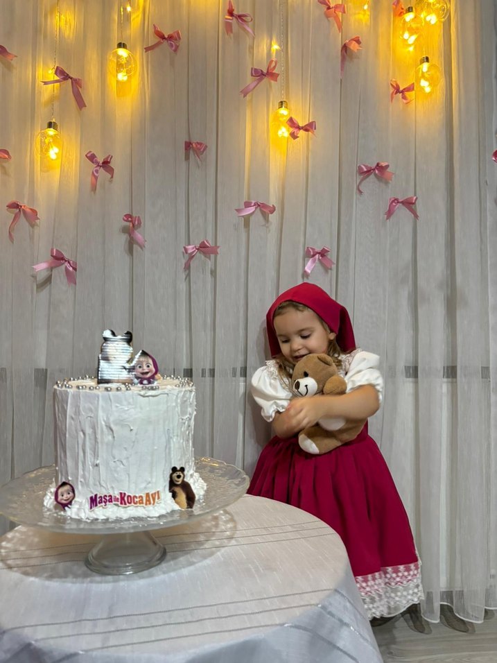 Kız Çocuk Bohem Kırmızı Kapüşonlu Elbise - Görsel 2