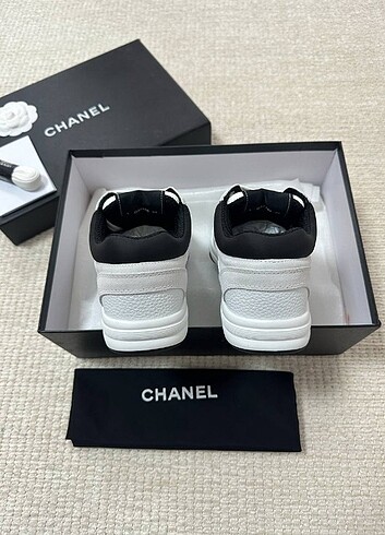 38 Beden beyaz Renk Chanel