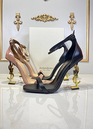 Yves Saint Laurent Saint laurent
