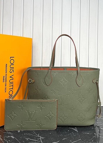 Louis Vuitton Louis Vuitton