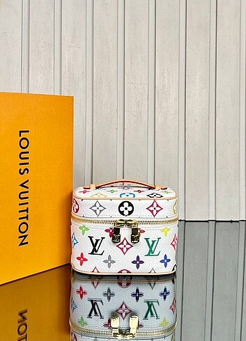 Beden siyah Renk Louis vuitton