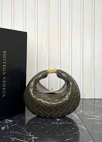 Beden Bottega Veneta