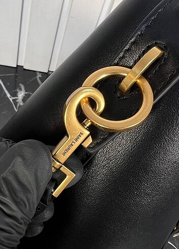 Saint Laurent Saint Laurent