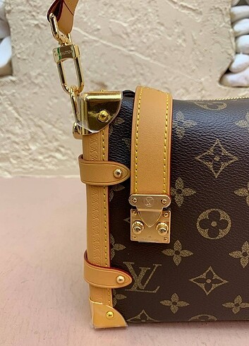Louis Vuitton Çanta