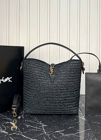 Beden Saint Laurent