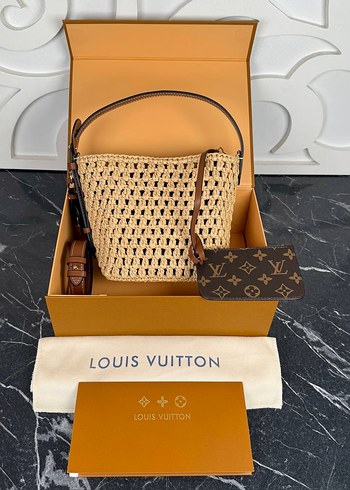 Louis Vuitton Bej Örgü Kadın Çanta