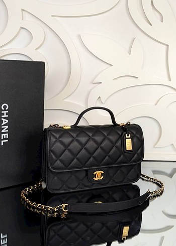 Chanel Chanel Siyah Deri Zincir Detaylı Kadın Evrak Çantası