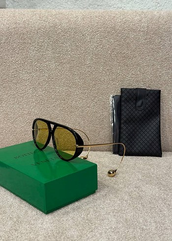Bottega Veneta
