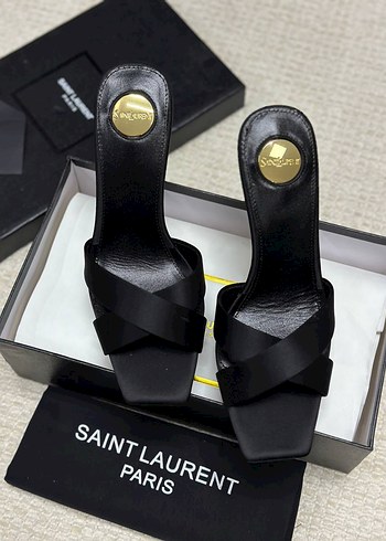 Yves Saint Laurent Siyah Topuklu Kadın Ayakkabı