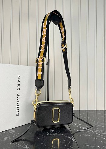 Marc Jacobs Siyah Deri Buckle Detaylı Kadın Çapraz Çanta