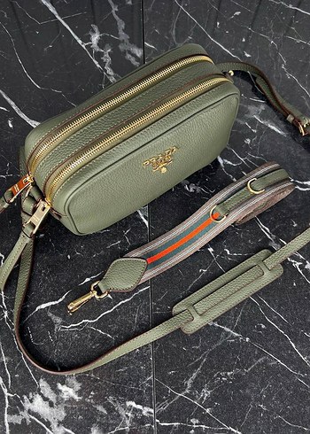 Prada Nakışlı Haki Deri Kadın Çanta