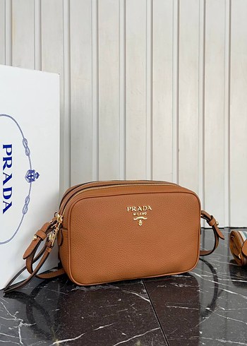 Prada Prada Nakışlı Haki Deri Kadın Çanta